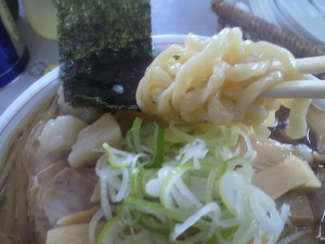 ryuouken_nikusoba2